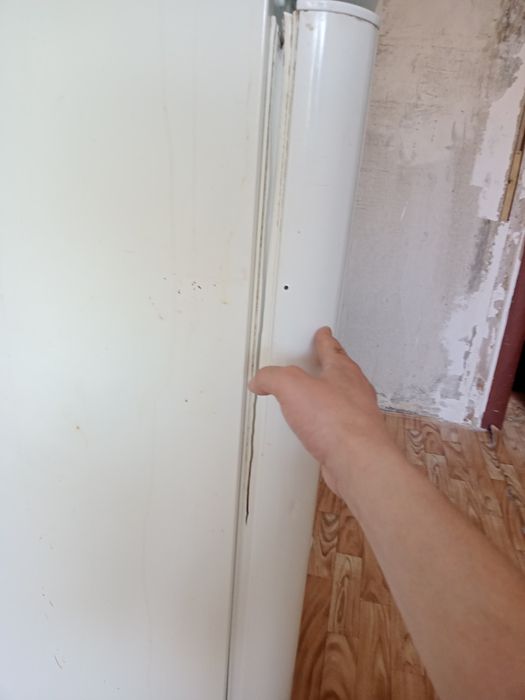 Продам холодильник