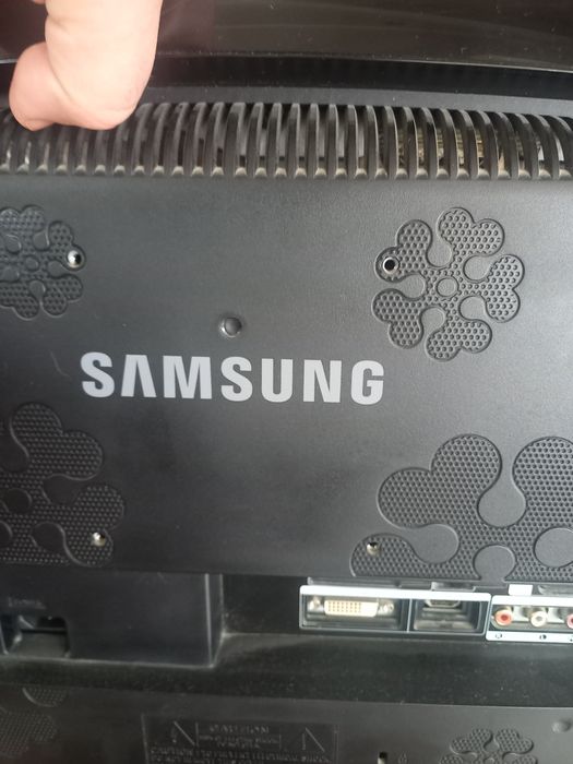 Продам настольный телевизор