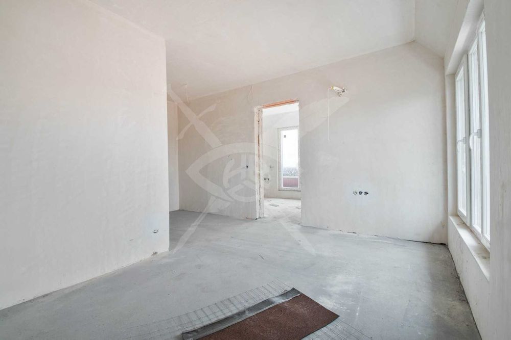 Продава се Тристаен апартамент в София, Лозенец - 109 кв.м за 1576 €/кв.м - Снимка #2