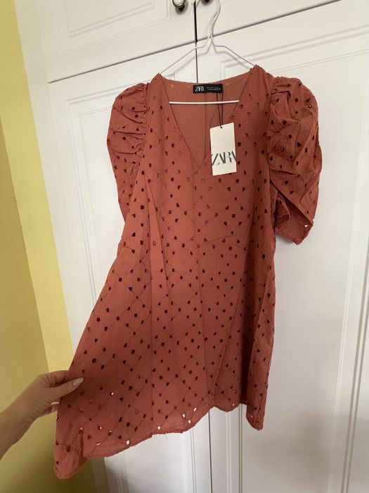 Лятна ефирна рокля Zara