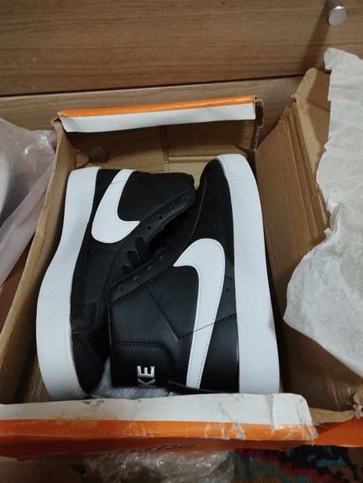 Кросовки Блейзеры Найк новые