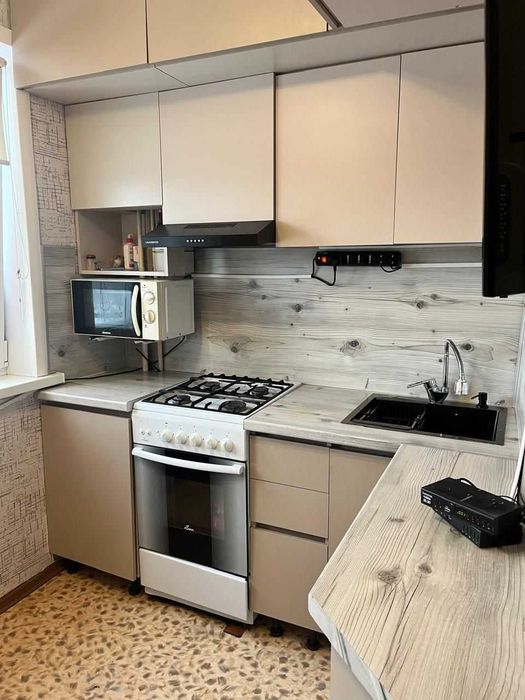 продам 2х комнатную квартиру