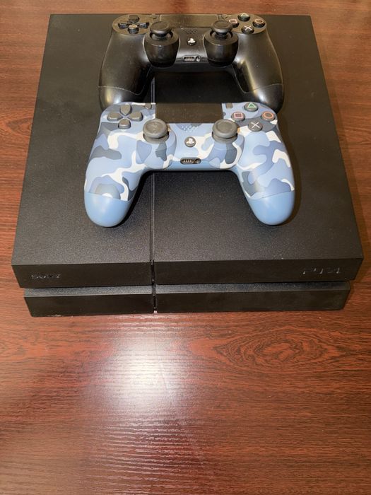 PS4 1 ТБ+ 2 геймпада