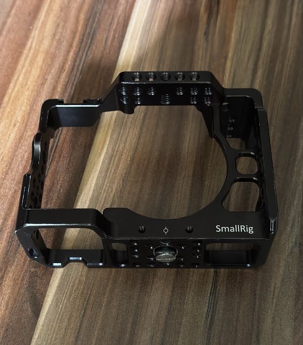 Sony A7R III (ILCE-7RM3) + Cage SmallRig