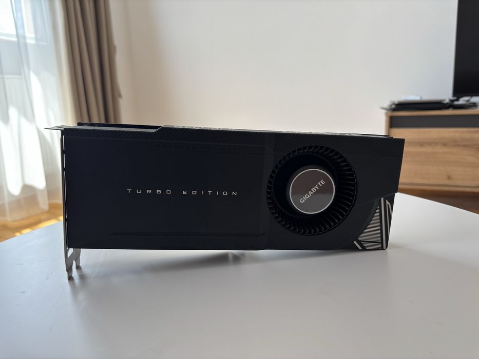 NVIDIA GeForce RTX 3080 Turbo 10GB – stare impecabilă