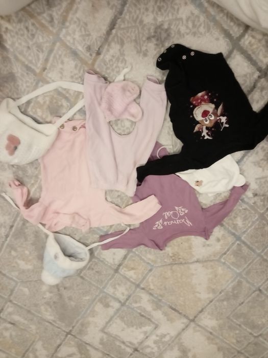 Продам детские вещи