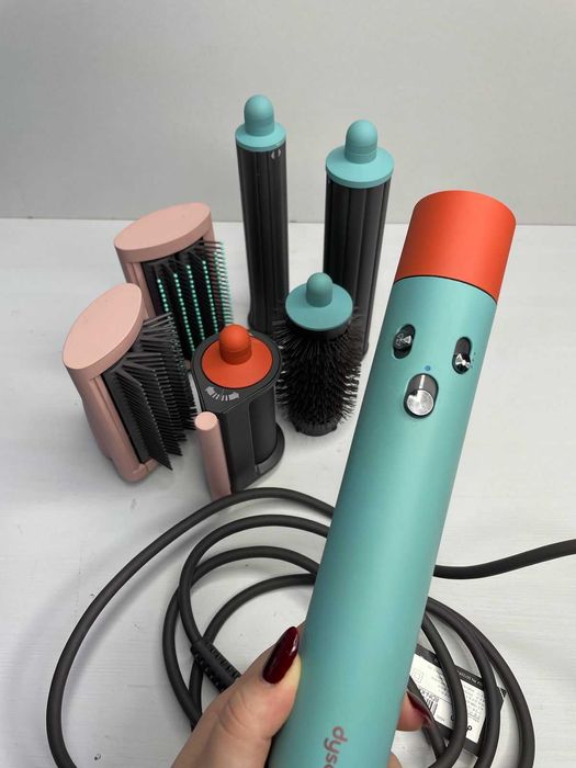 Стайлер Dyson HS05