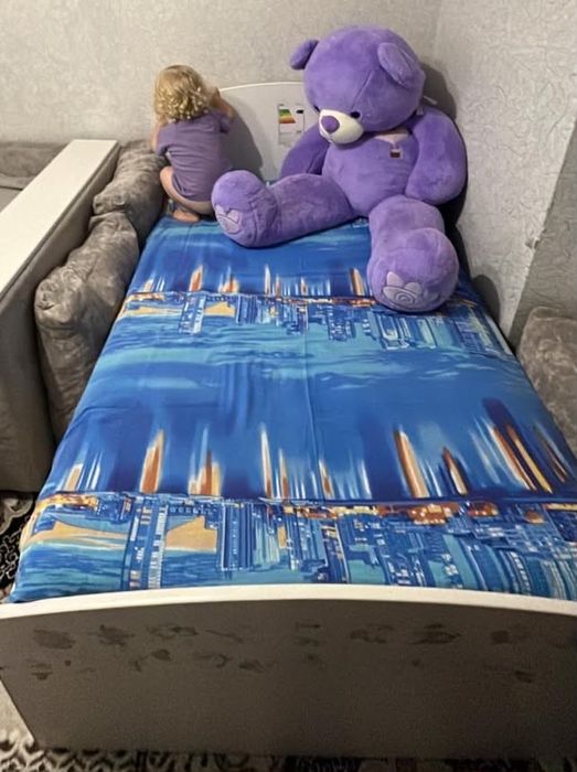 Продам кровать детскую