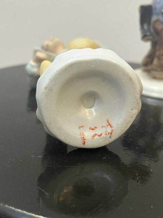 Bibelouri portelan Fasold and Stauch ,Metzler Ortloff bibelou statueta