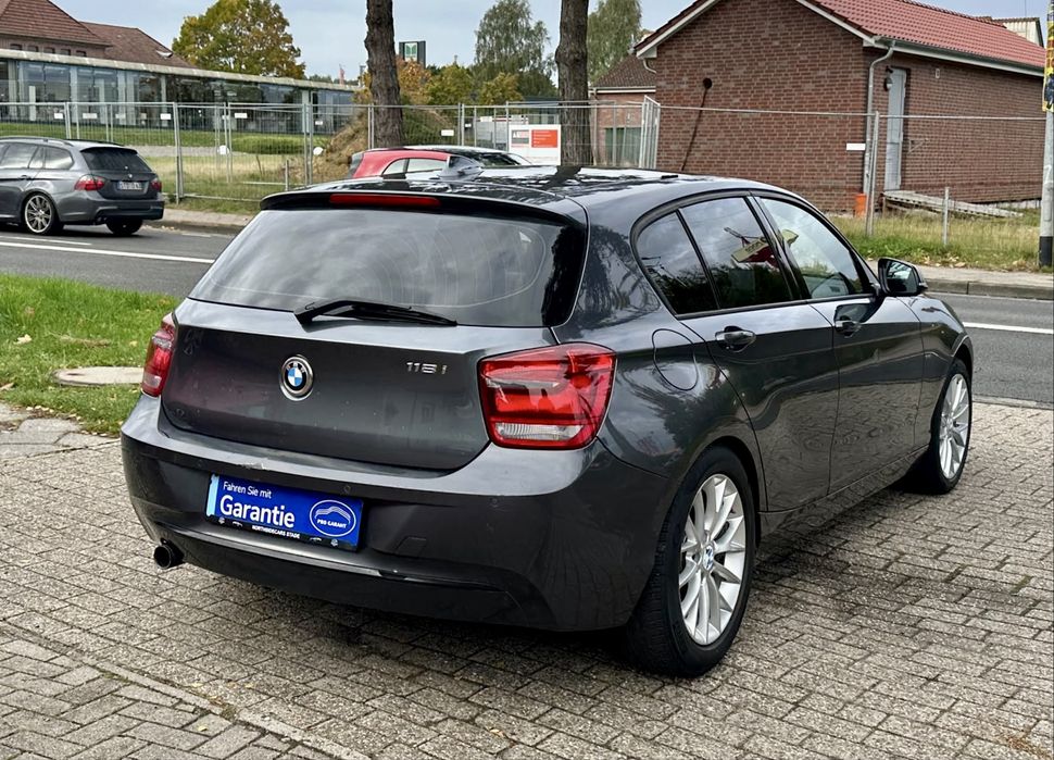 BMW Seria 1 2011 — imagine 2