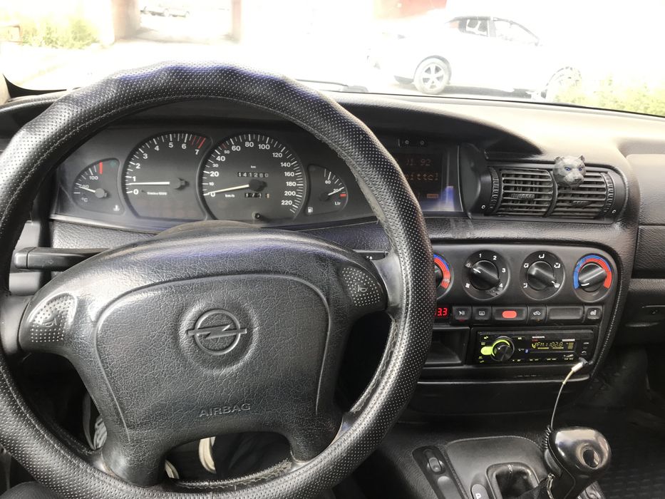 Опель Омега Б