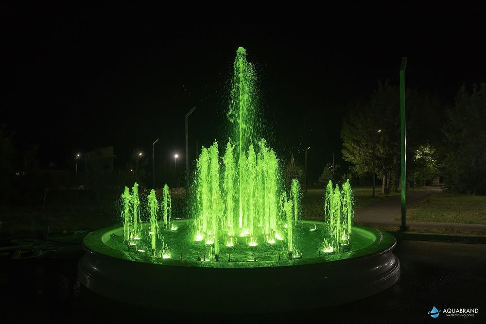 бассейны аквпарки под ключ ,водопад и фонтаны