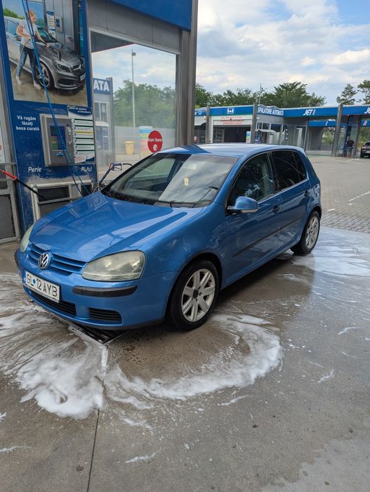 De vânzare wolswagen golf 5