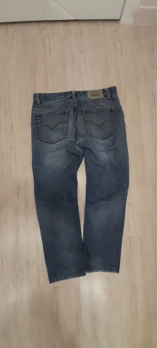 Джинсы Levi's 100% оригинал