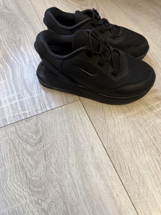 Nike  air max 270 Go pt copii