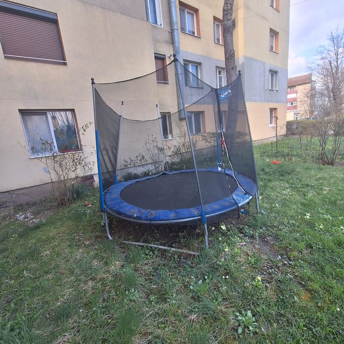 Trambulină mare !