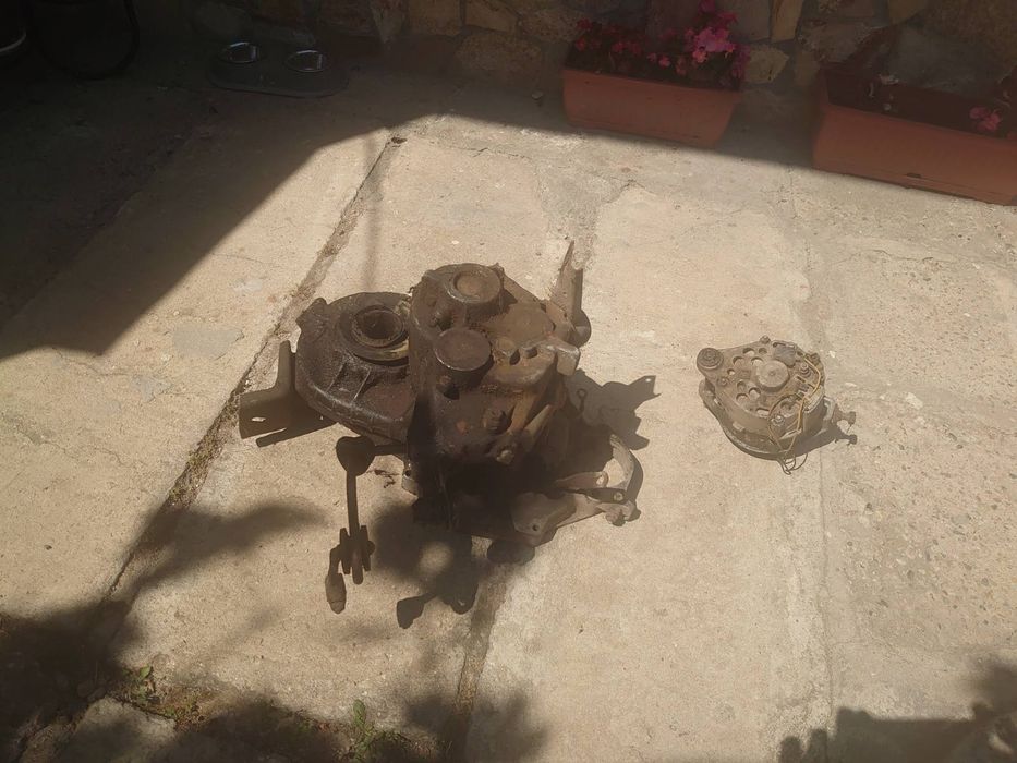 Скоростна кутия за Трабант и алтернатор