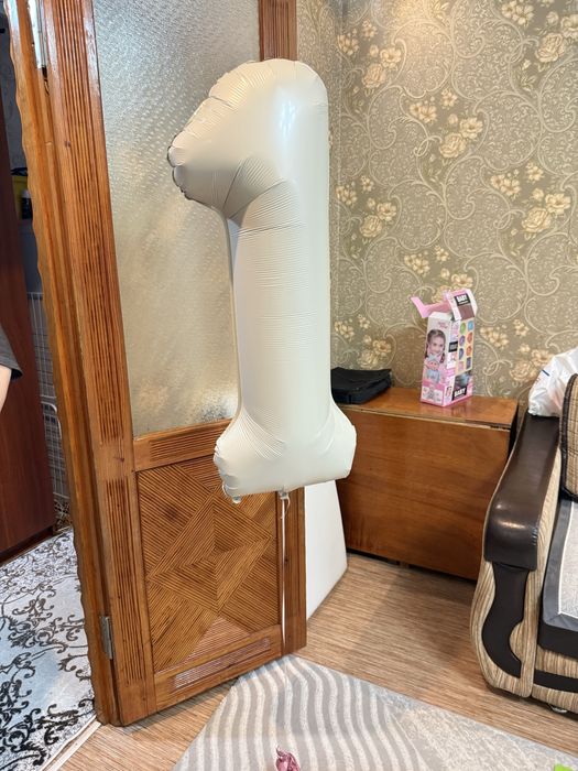 Продам гелевый шар цифра