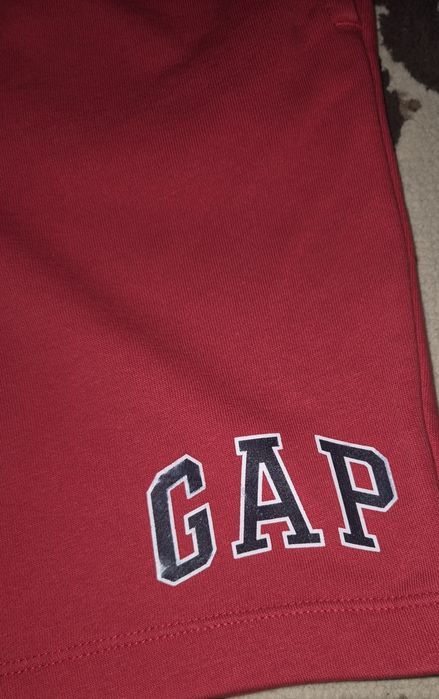 Pantaloni scurți Gap