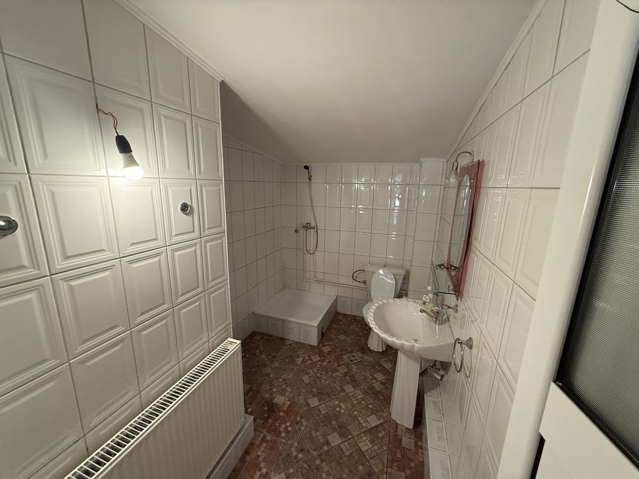 Inchiriez apartament muncitori deva