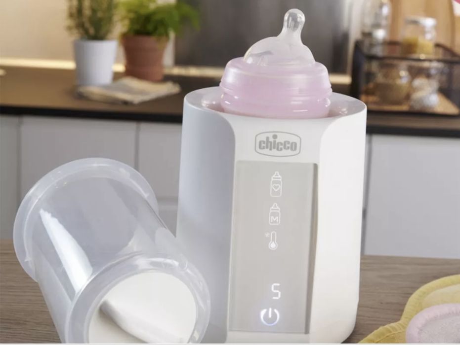 Sterilizator si incalzitor biberoane Chicco Nou