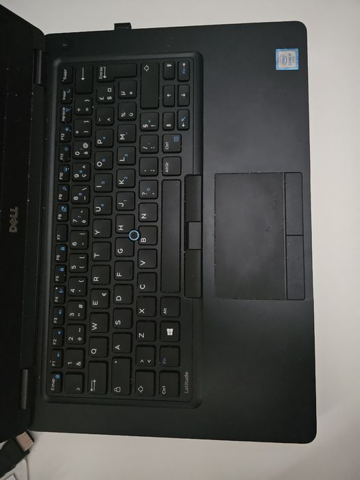 Лаптоп Dell Latitude 5480