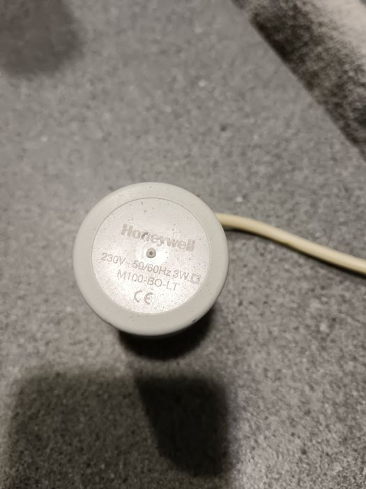 Actuatoare distribuitor pardoseala normal deschis