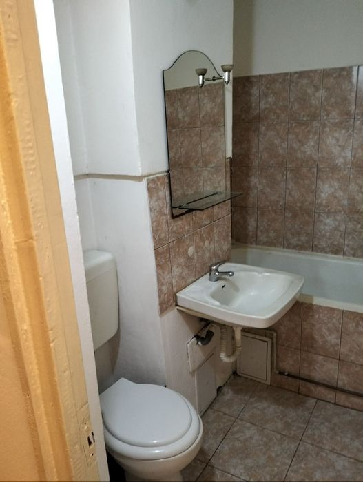 Închiriez garsonieră, Dragoș Vodă 6B, Baia Mare