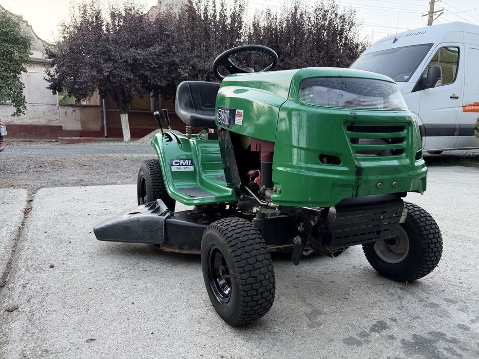 Tractor de tuns iarba CMI 96-125 – Funcțional – Gata de lucru