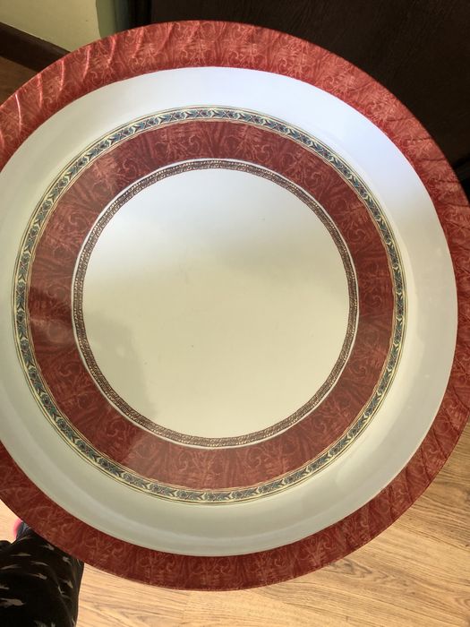 Продается блюдце