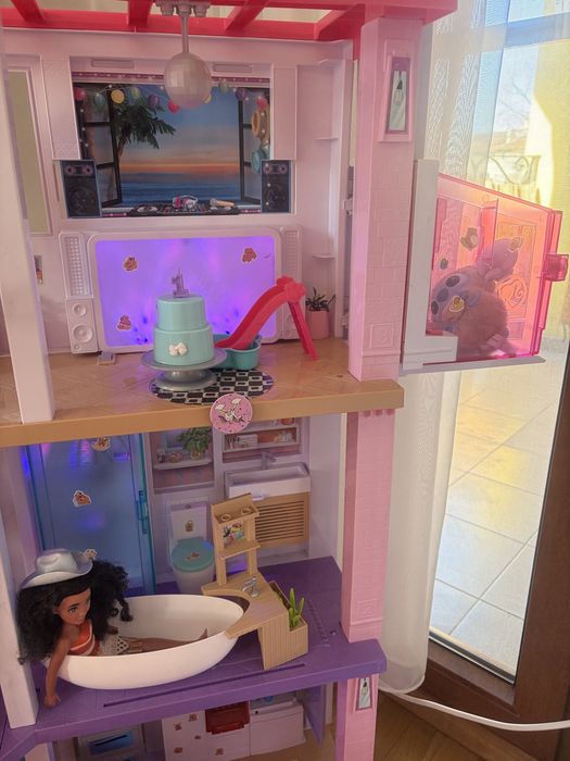 Къща за барбита без забележки