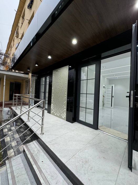 Аренда Бадамзар Мечеть комерция