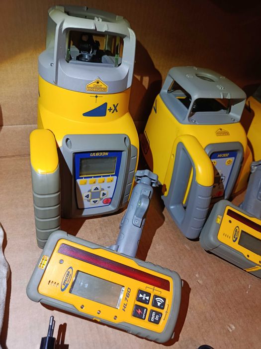 Nivela Laser ROSU SPECTRA LL300N HV302 UL633N Receptor HL760 HL450