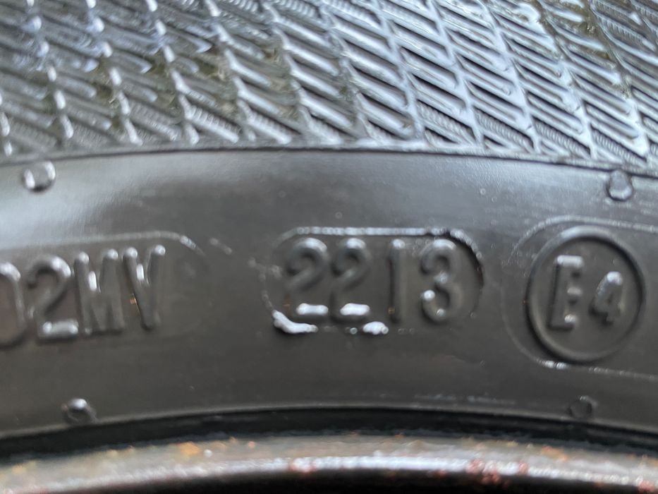 Jante tablă cu anvelope iarna195/65/15
