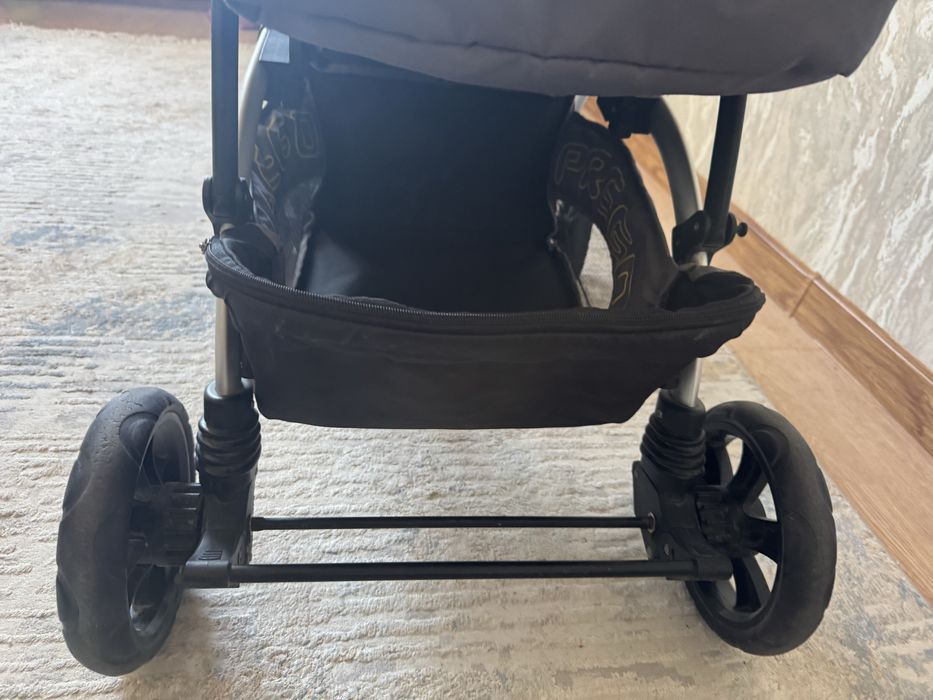 Коляска от фирмы “Prego”