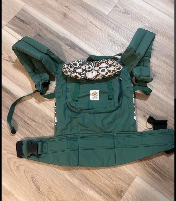 Эргорюкзак Ergobaby Carrier