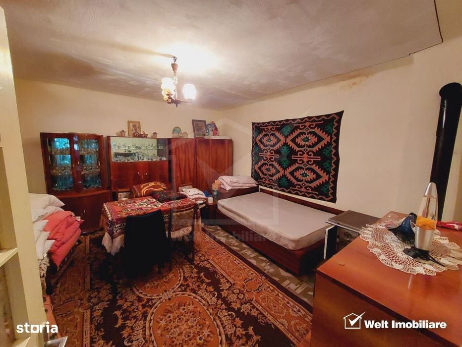 Casa tip duplex cu gradina si anexe, teren, 800 mp, Belis