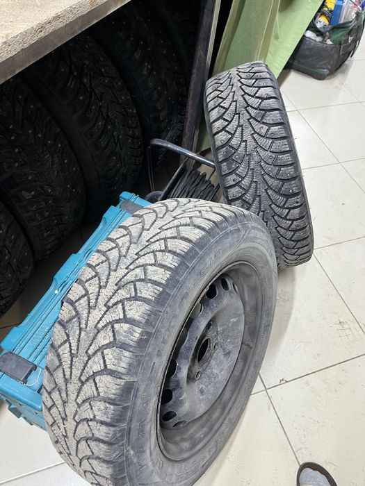 Продам шины с дисками от ауди 80 б4