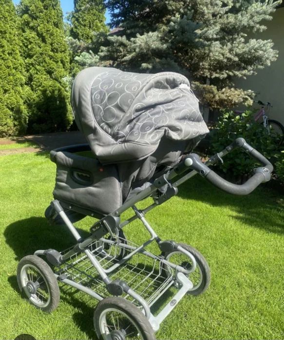 Продам коляску всесезонную