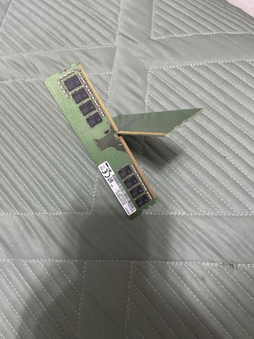 Продам озу 2*8 ддр4