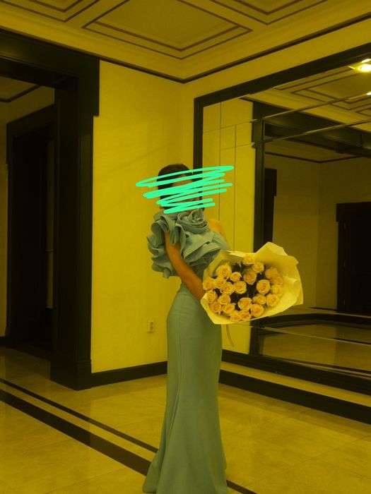 Элегантное вечернее платье