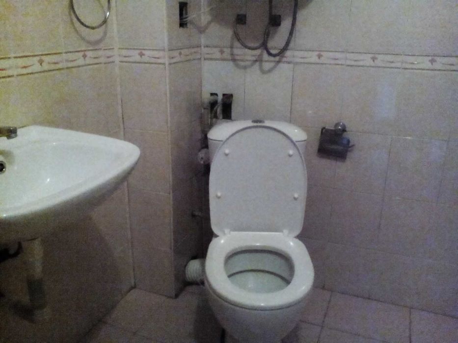 Дава се под наем Двустаен апартамент в Велико Търново, Център - 58 кв.м за 280.5 € - Снимка #6