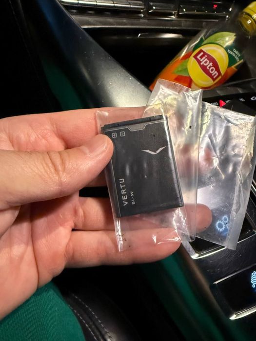 Vertu акссесуры в наличии