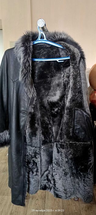 Продам Кожаное зимнее пальто