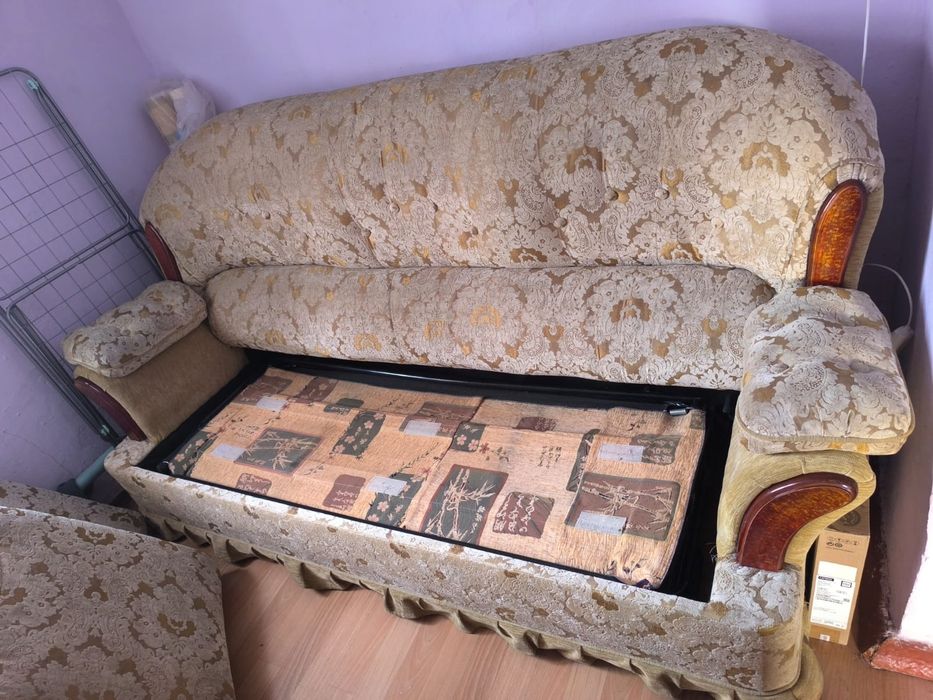 Диван-кровать, кресло. Продажа