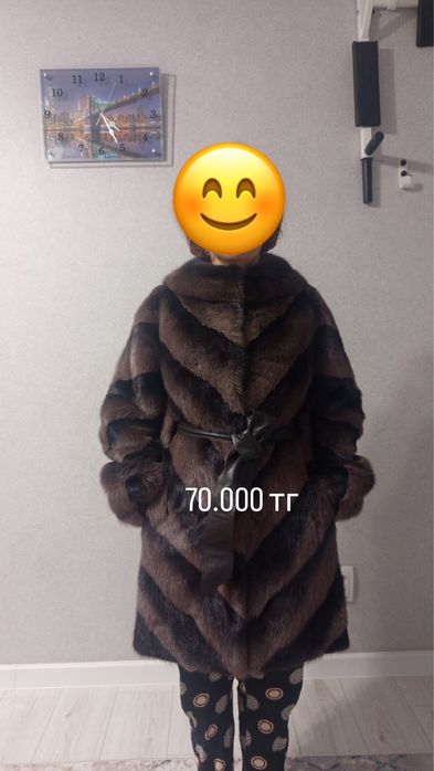 Продам зимние пуховики