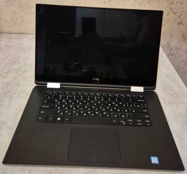 Продам ноутбук Dell XPS 9575