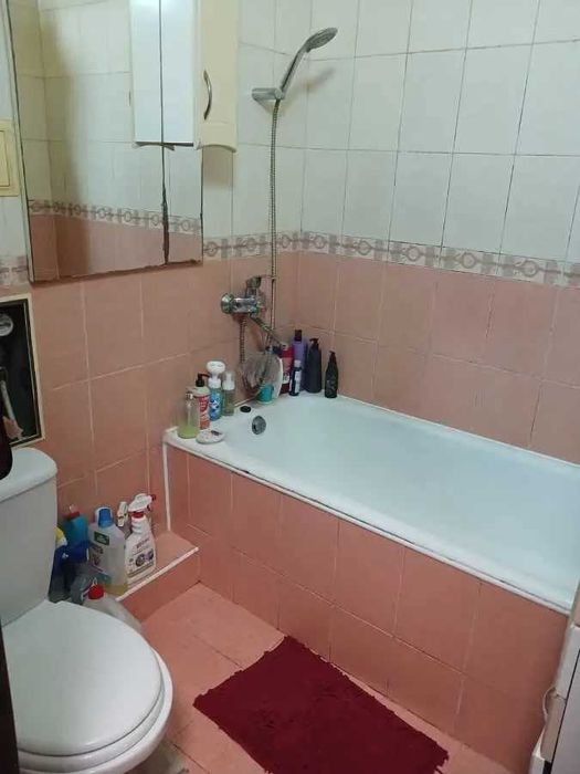 Двустаен имот в кв.Люлин 2