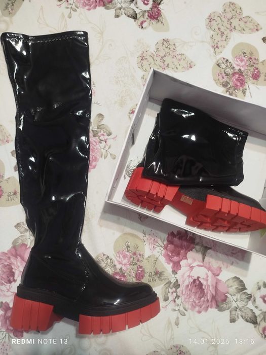 Нови ботушки  - 36 номер