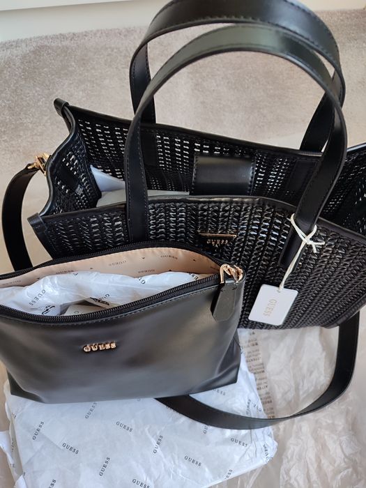Нова  чанта Guess Brigitta и несесер